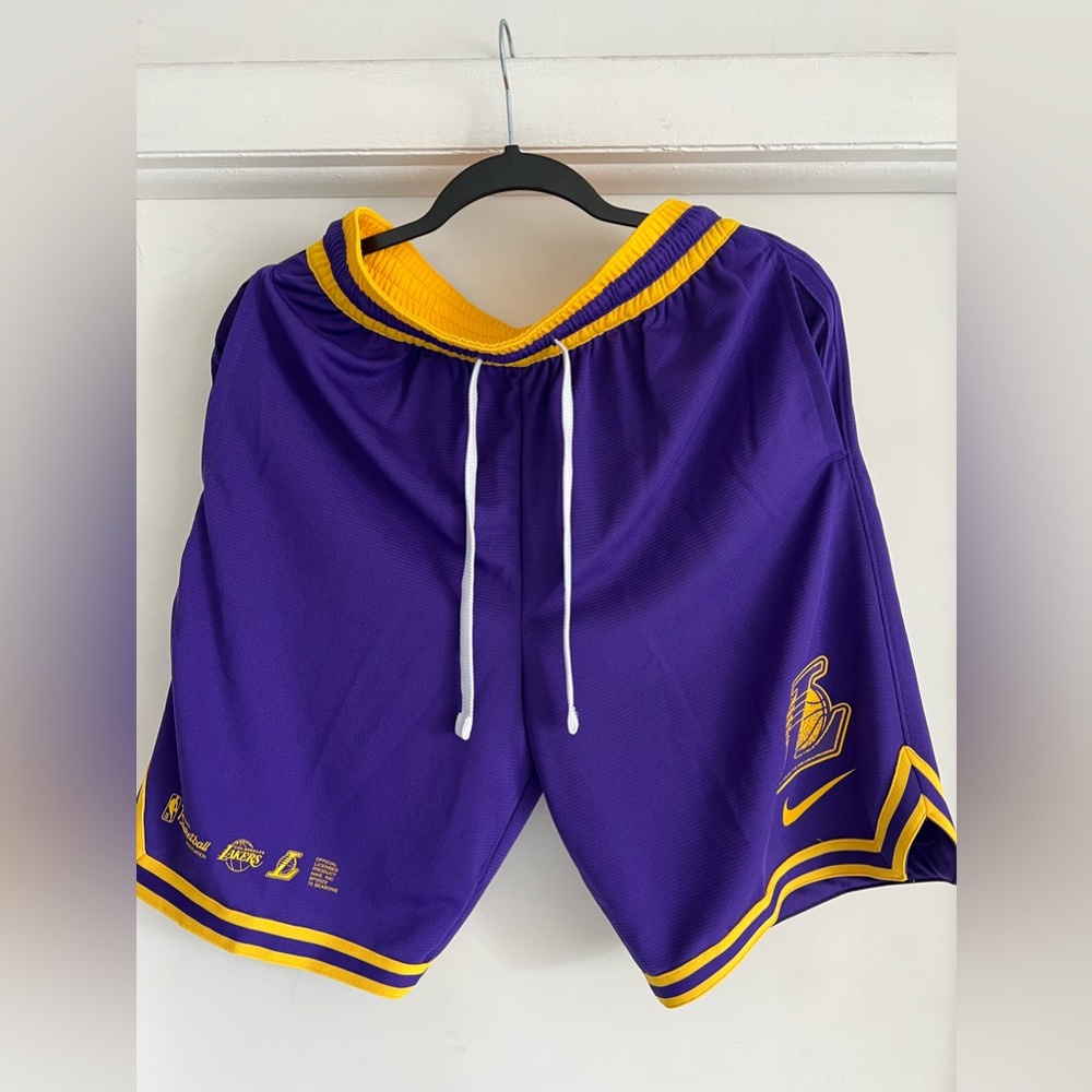 Nike LA Lakers Shorts